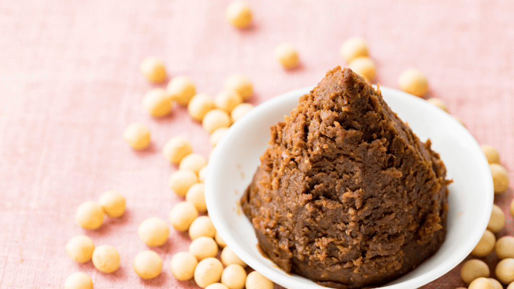 赤味噌の主要な栄養